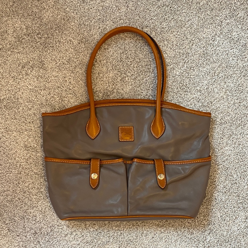 Dooney & Bourke purse
